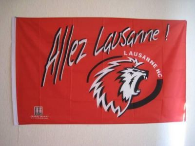 A vendre drapeau du Lausanne Hockey- Club (1m50 x 0,90)- jamais utilis�