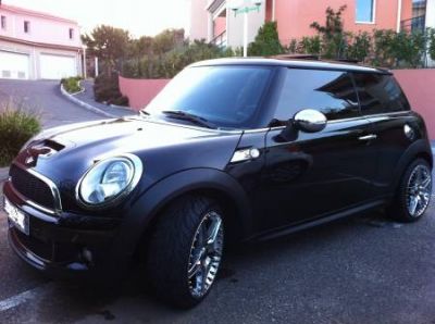 MINI COOPER S (R56 1.6L 175CH BVM6)