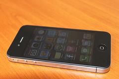 New Offer: 4G Apple iPhone (32GB)/HTC Touch HD2/Apple iPAD 3G (64GB) Wi-Fi/Yamaha Tyros3 61-Key Keyb