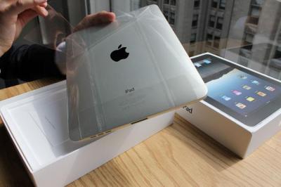 Selling Apple iPad Tablet PC 64GB Wifi + 3G (Unlocked)