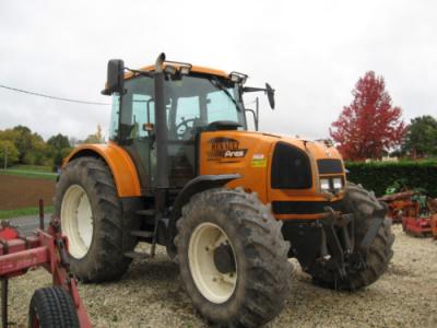TRACTEUR RENAULT 696 RZ