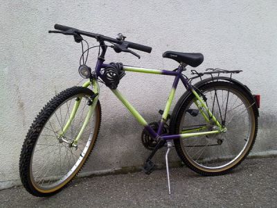 A vendre sympathique v�lo