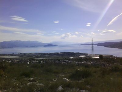 Dalmatia, viniculture and buildable plot