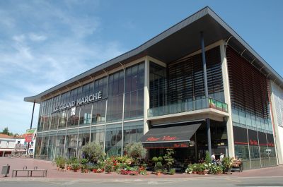 Implantation sous le Grand March de Vichy