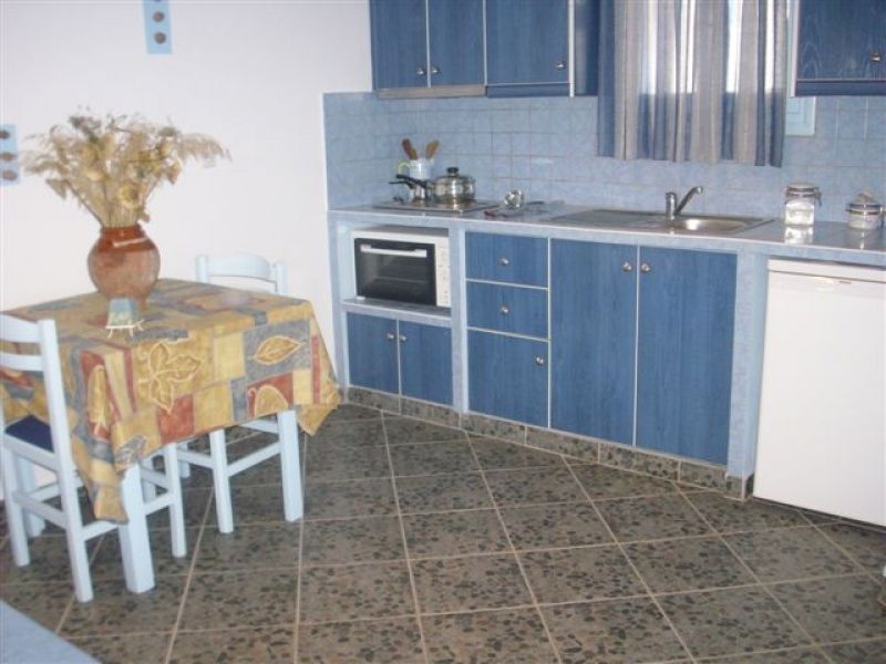 Greece Cyclades island Milos rent studio/apartament for 2/4/6 people