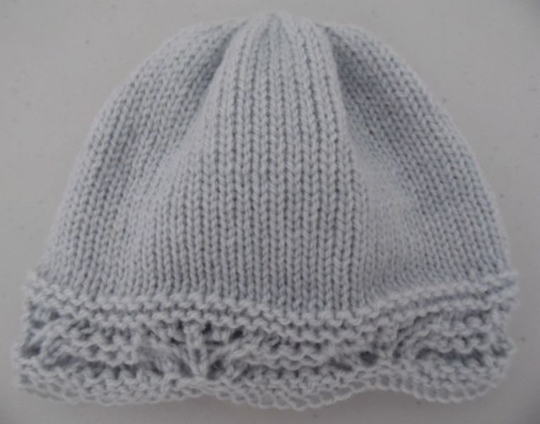 Tricot laine bébé fait main brassière, chaussons, bonnet