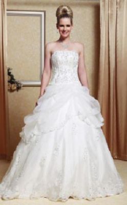 Robes de mariees neuves 