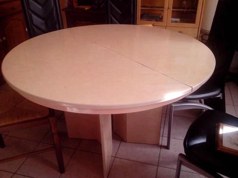 Table ovale avec ralonge