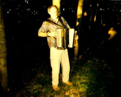 Accord�oniste donne cours � domicile