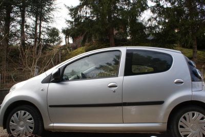 Berline citroen c1 4cv 5 portes