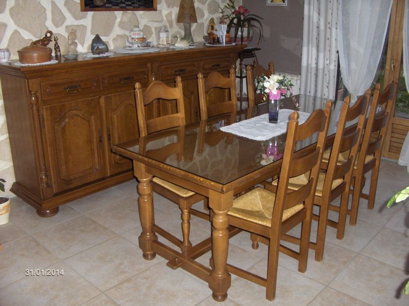 Salle  manger+meuble tv