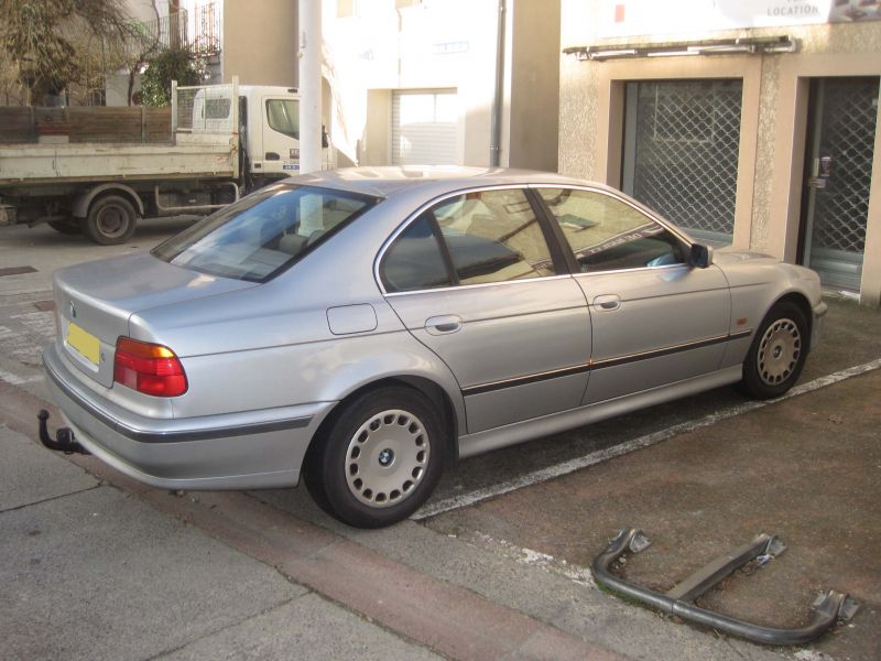 Vends BMW 520 i anne modle 1999