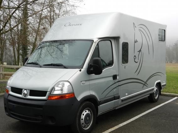 Camion btaillre 2 chevaux 