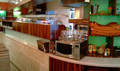 M381-pizzeria-restaurant  500m des plages vende