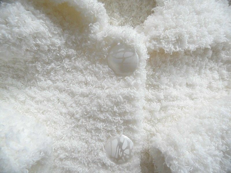 Tricot laine bébé gilet ou paletot écru fait main
