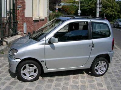 Voiture sans permis microcar