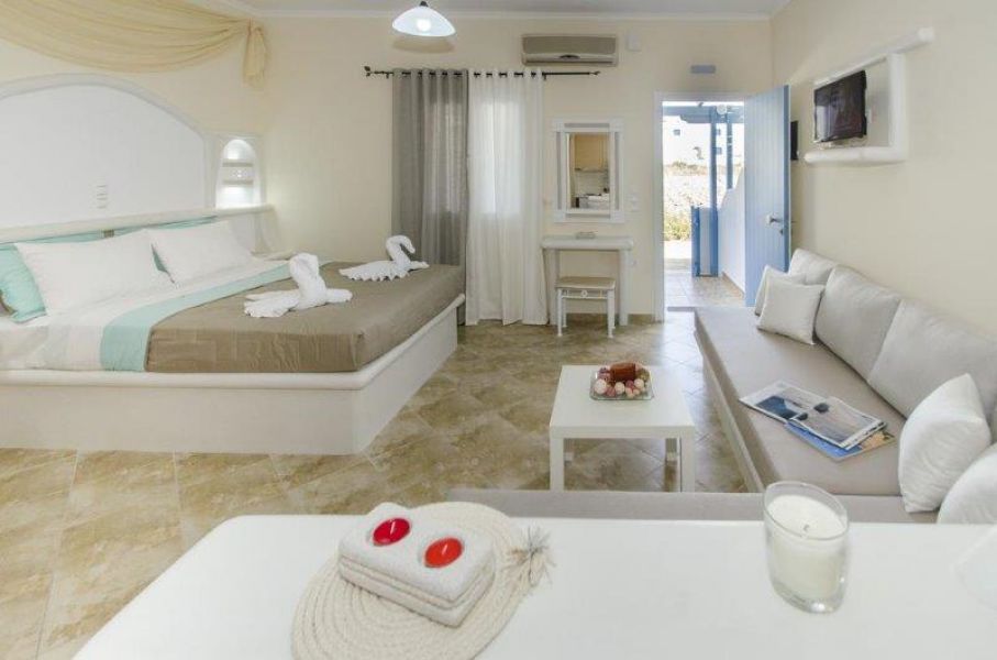 Greece Cyclades island of Milos rent apartment, studio, villa