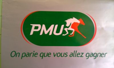 m343-bar-pmu-rapido-fdjeux dans cnetre ville de vende