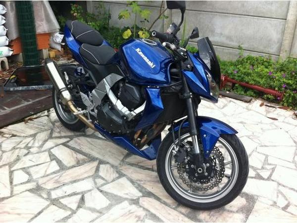 Superbe KAWASAKI Z 750