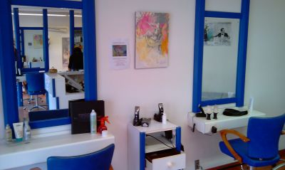 m336-salon de coiffure dans station balnaire de vende