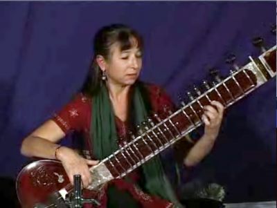 Cours de sitar dbutant avec le DVD de Brigitte Menon-Sitar Tuteur