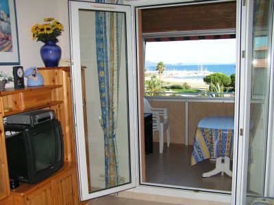 T2 vue mer 50m plage avec garage 