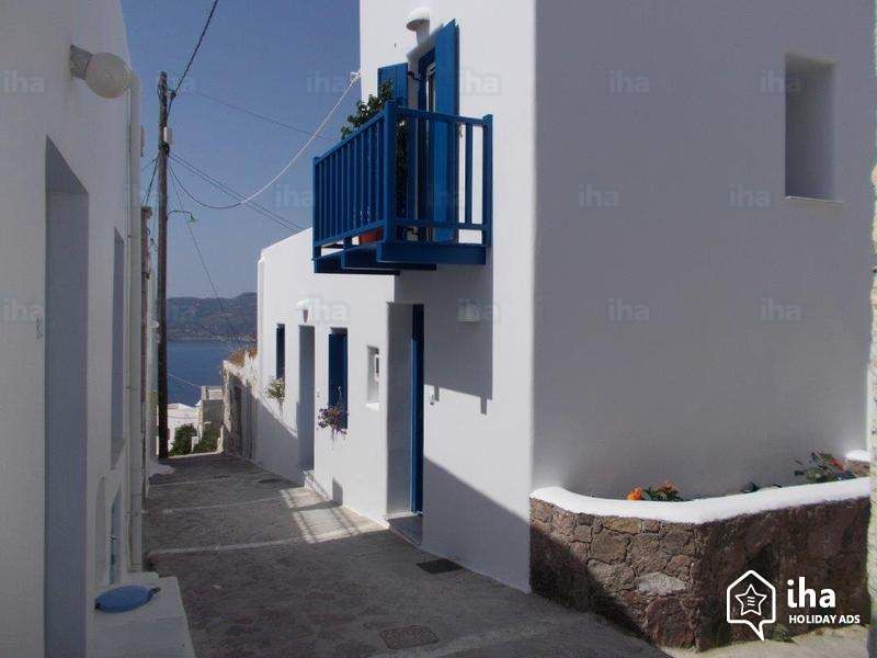 Greece Cyclades island milos rent studio/apartment/villa  for 2/4/6/8 person